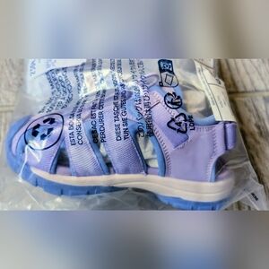 11T NWT Lands End Purple Sandals/ Water Shoes